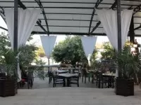 Уютен ресторант във Варна
